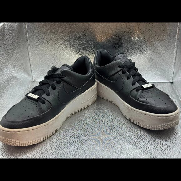 Size 8 -Nike Air Force 1 Sage Low Womens Black White Platform Sneaker AR5339-002 - Picture 4 of 11